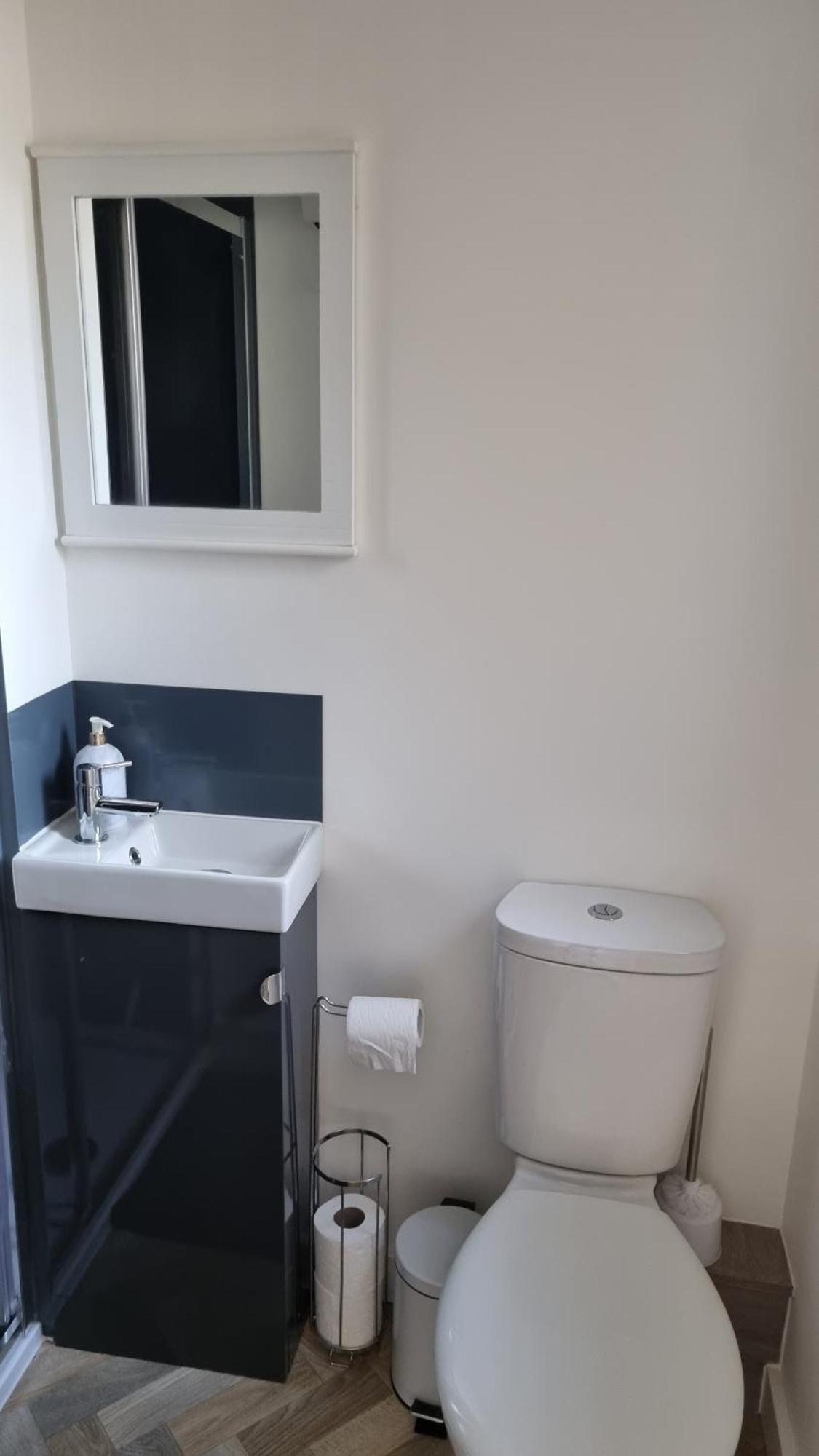 Self-Contained Annex, With Parking. Apartman Sittingbourne Kültér fotó
