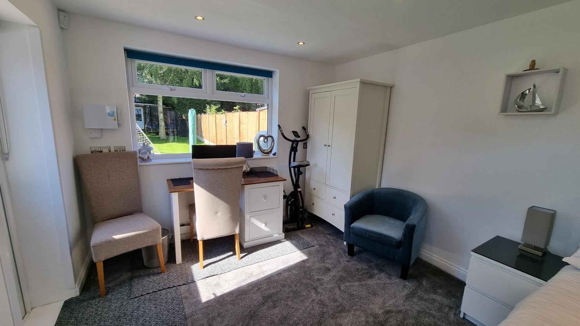 Self-Contained Annex, With Parking. Apartman Sittingbourne Kültér fotó
