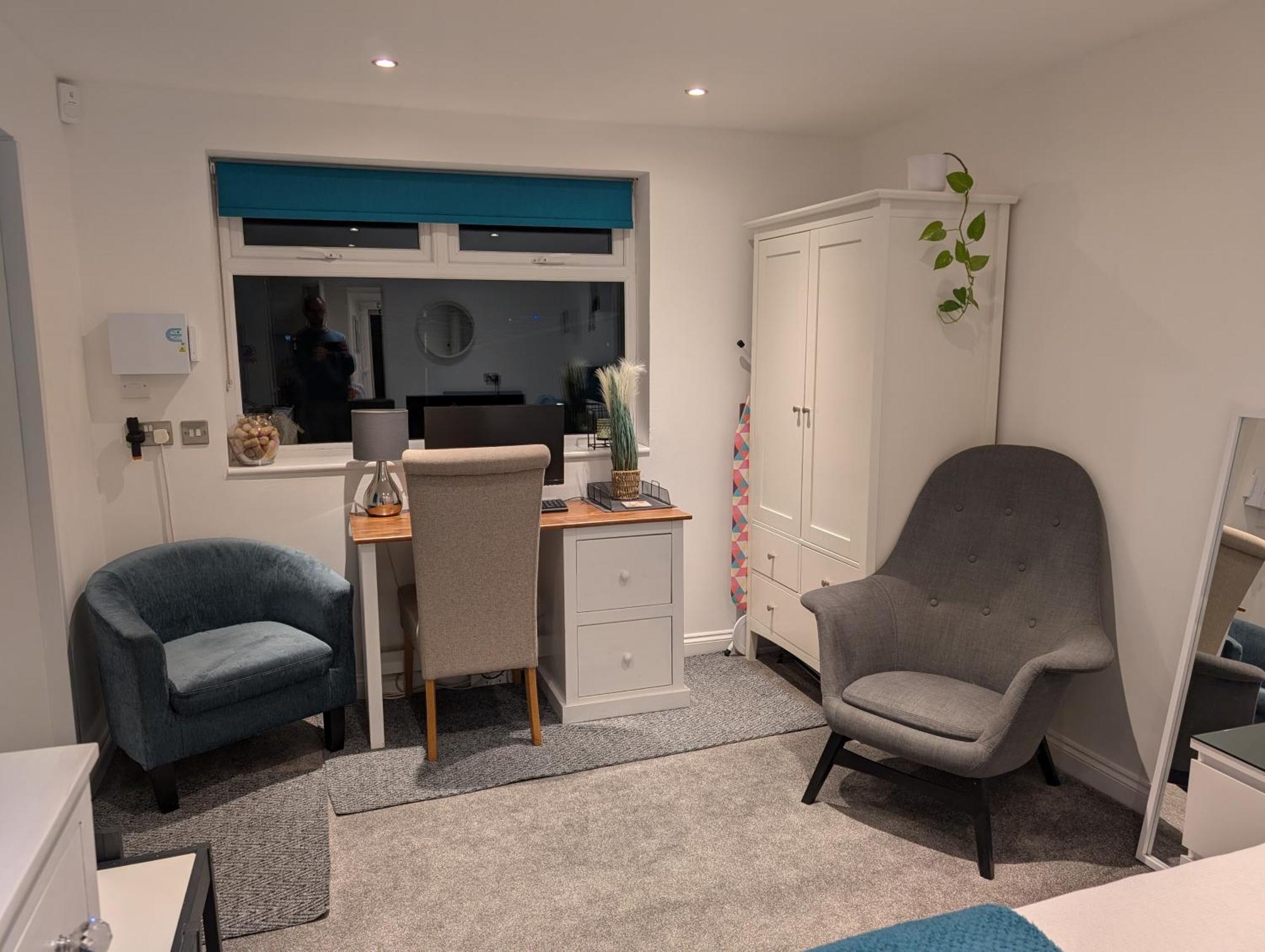 Self-Contained Annex, With Parking. Apartman Sittingbourne Kültér fotó